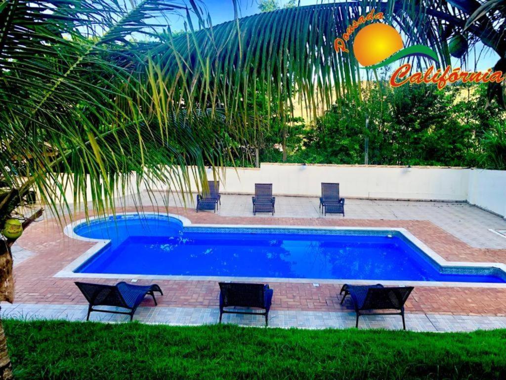 Pousada California Hotel Capitólio Екстериор снимка